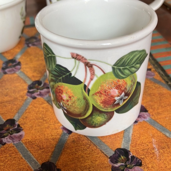 Portmeirion botanic Gardens and 1 Pomona piece. All pieces are smaller. 5 pieces - Picture 4 of 6